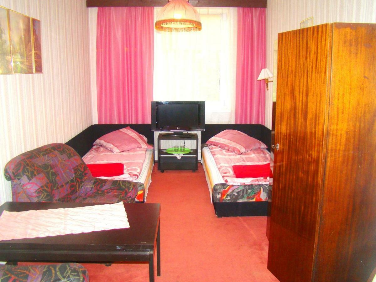 Osrodek Wypoczynkowy Oaza Hotell Kuznica Zbaska Exteriör bild
