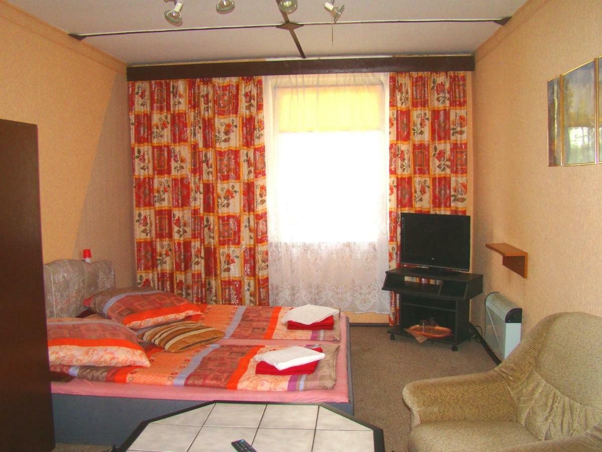 Osrodek Wypoczynkowy Oaza Hotell Kuznica Zbaska Exteriör bild